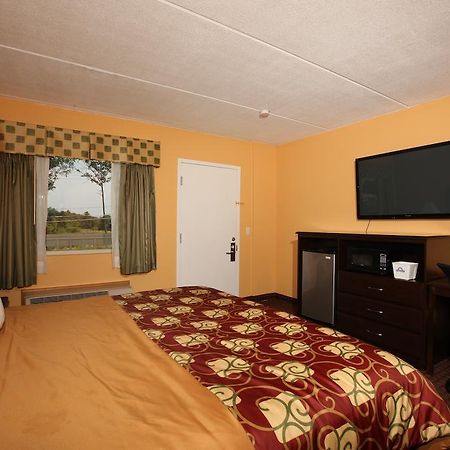 Blue Sky Inn Glens Falls-Saratoga-Lake George Cameră foto